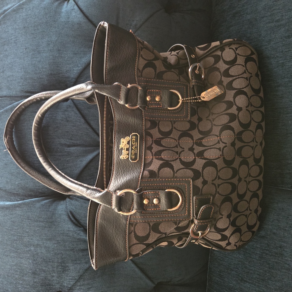 Coach purse.